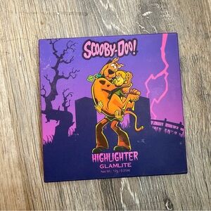 Scooby-Doo Highlighter Palette